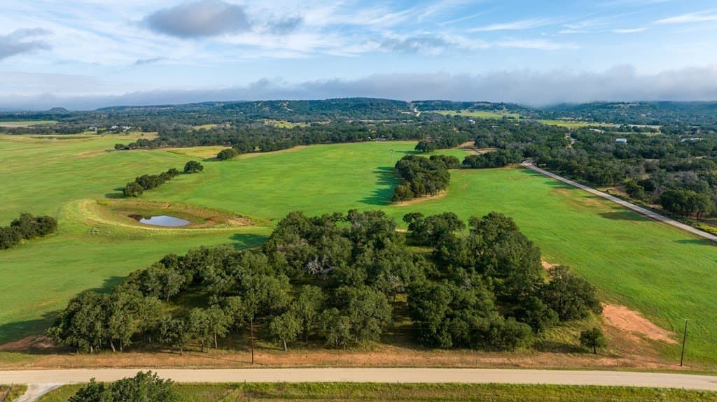 134.8 acres in Gillespie County gallery image 4