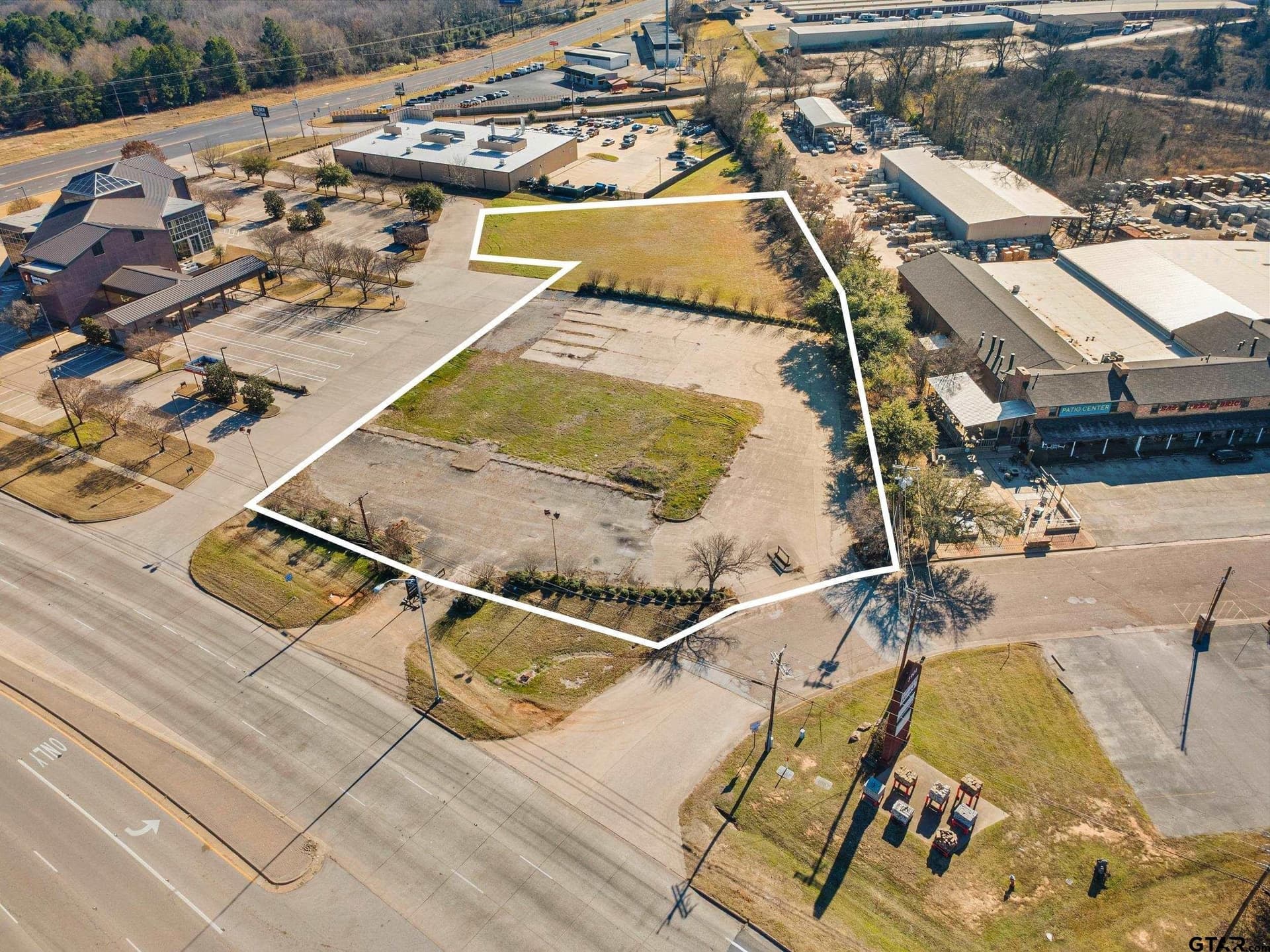1.93 acres in Smith County