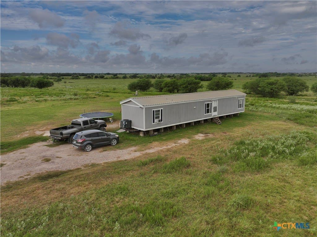 10 acres in Victoria County featured view