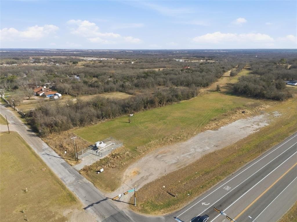 2.5 acres in McLennan County featured view