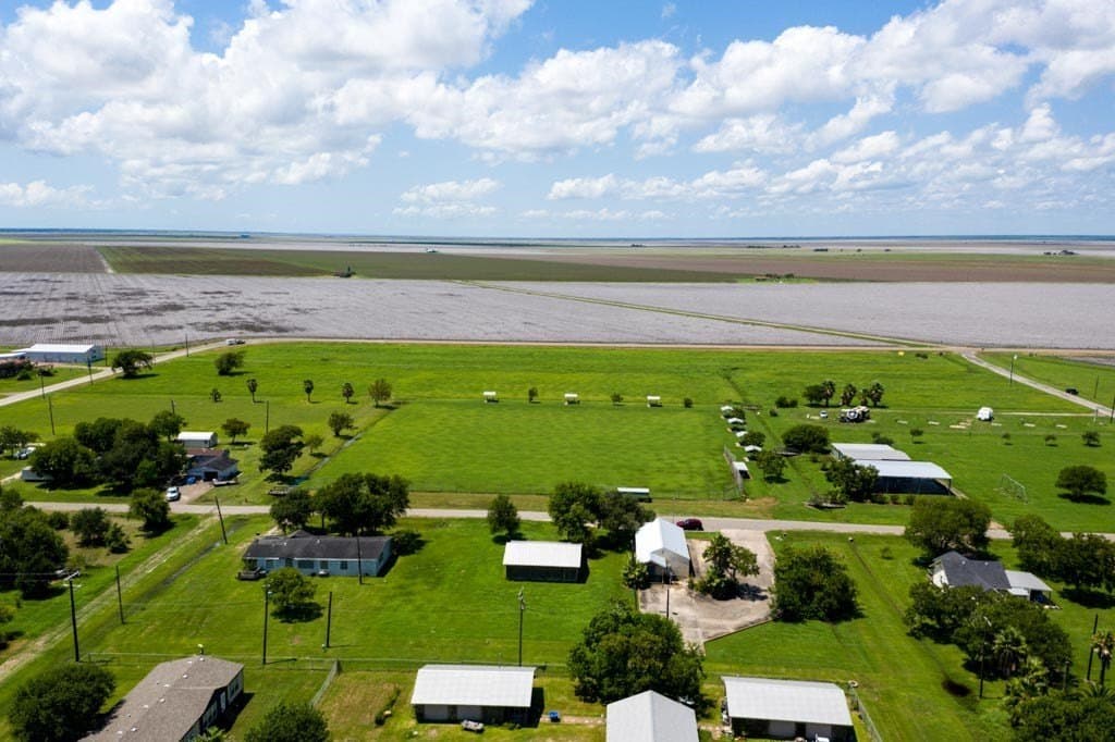 0.7 acres in Refugio County - photo 14