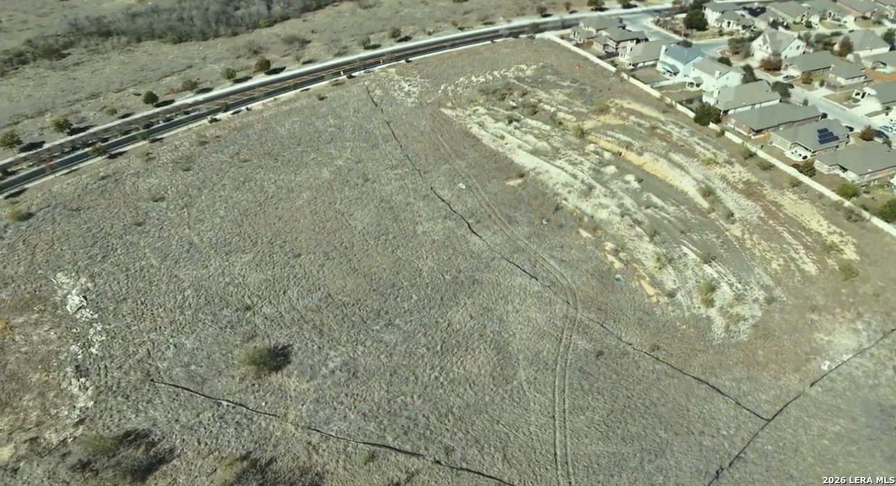 15.42 acres in Bexar County gallery image 3