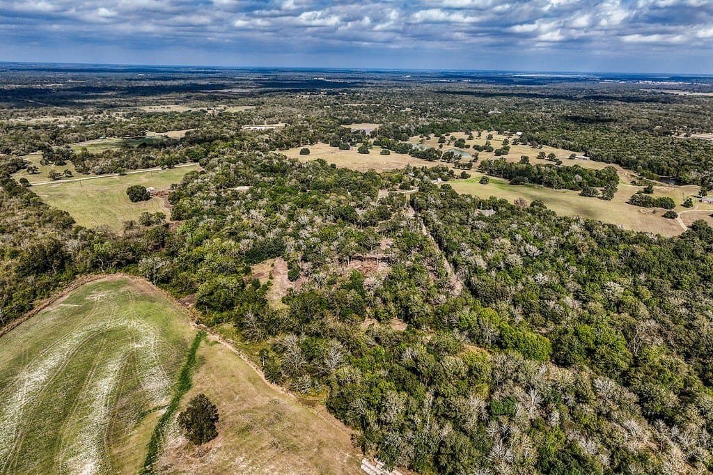 10 acres in Washington County gallery image 3