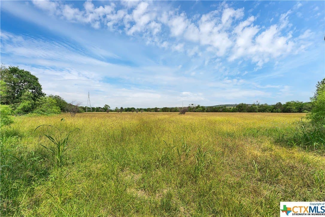 22.02 acres in Comal County