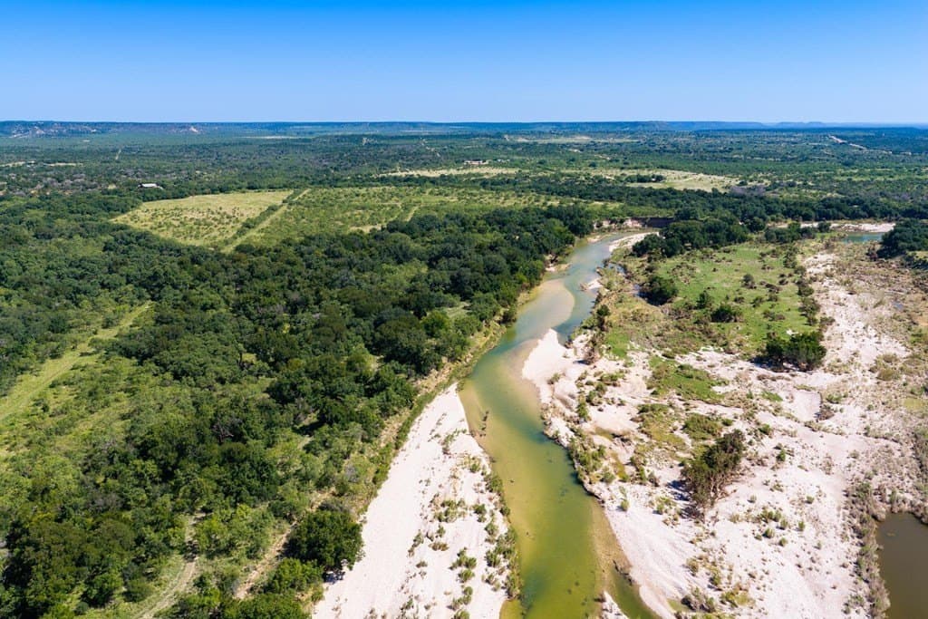 352.18 acres in Kimble County gallery image 4