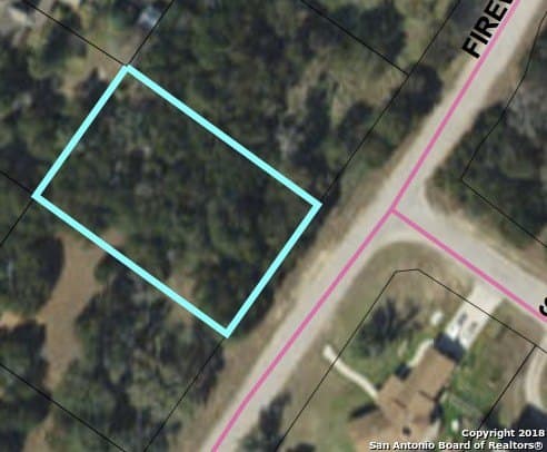 0.5 acres in Bandera County