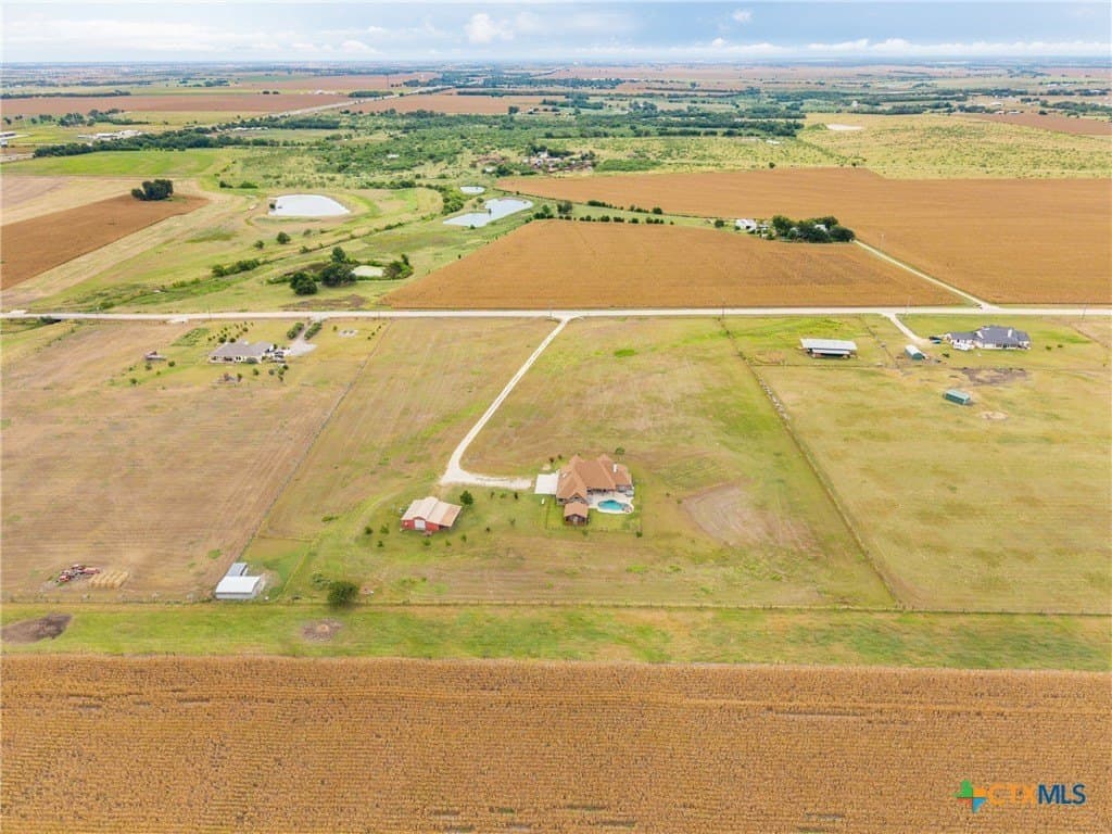 10.02 acres in Williamson County gallery image 2