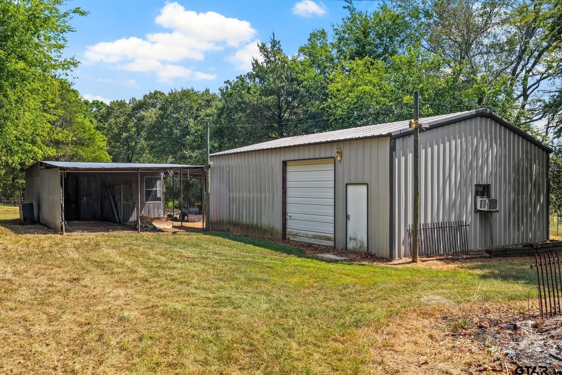 5 acres in Titus County - photo 42