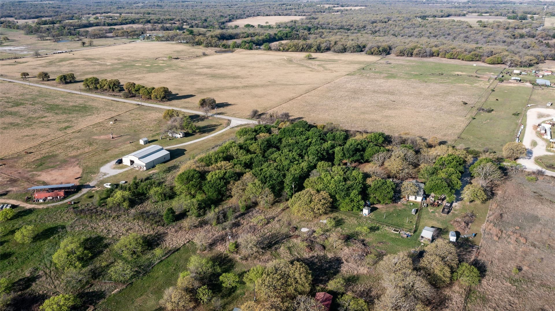 2.5 acres in Wise County - photo 3
