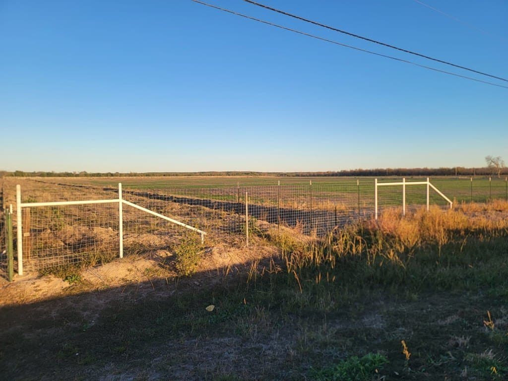 42.85 acres in Maverick County - photo 10