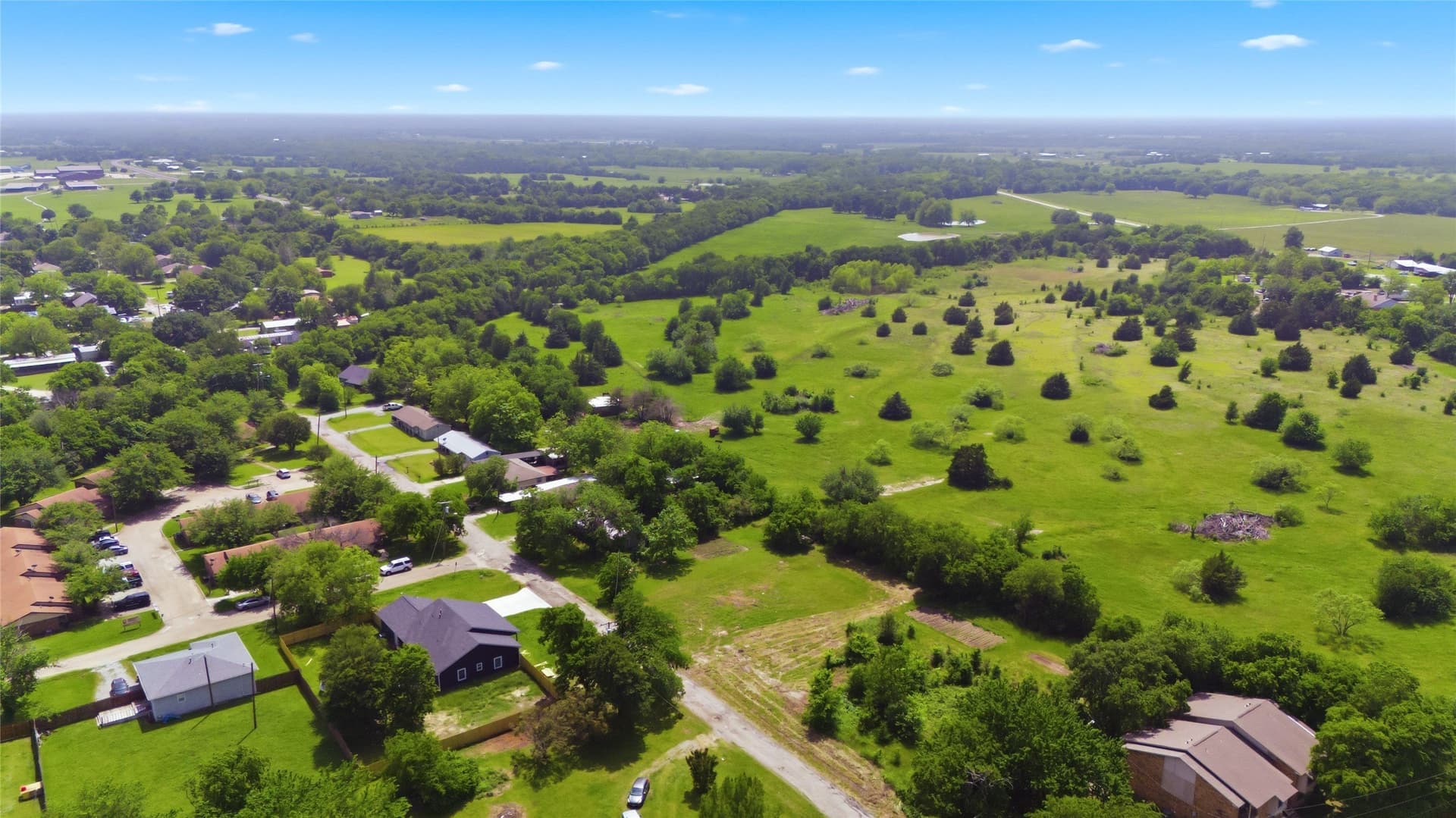 0.32 acres in Hunt County - photo 14