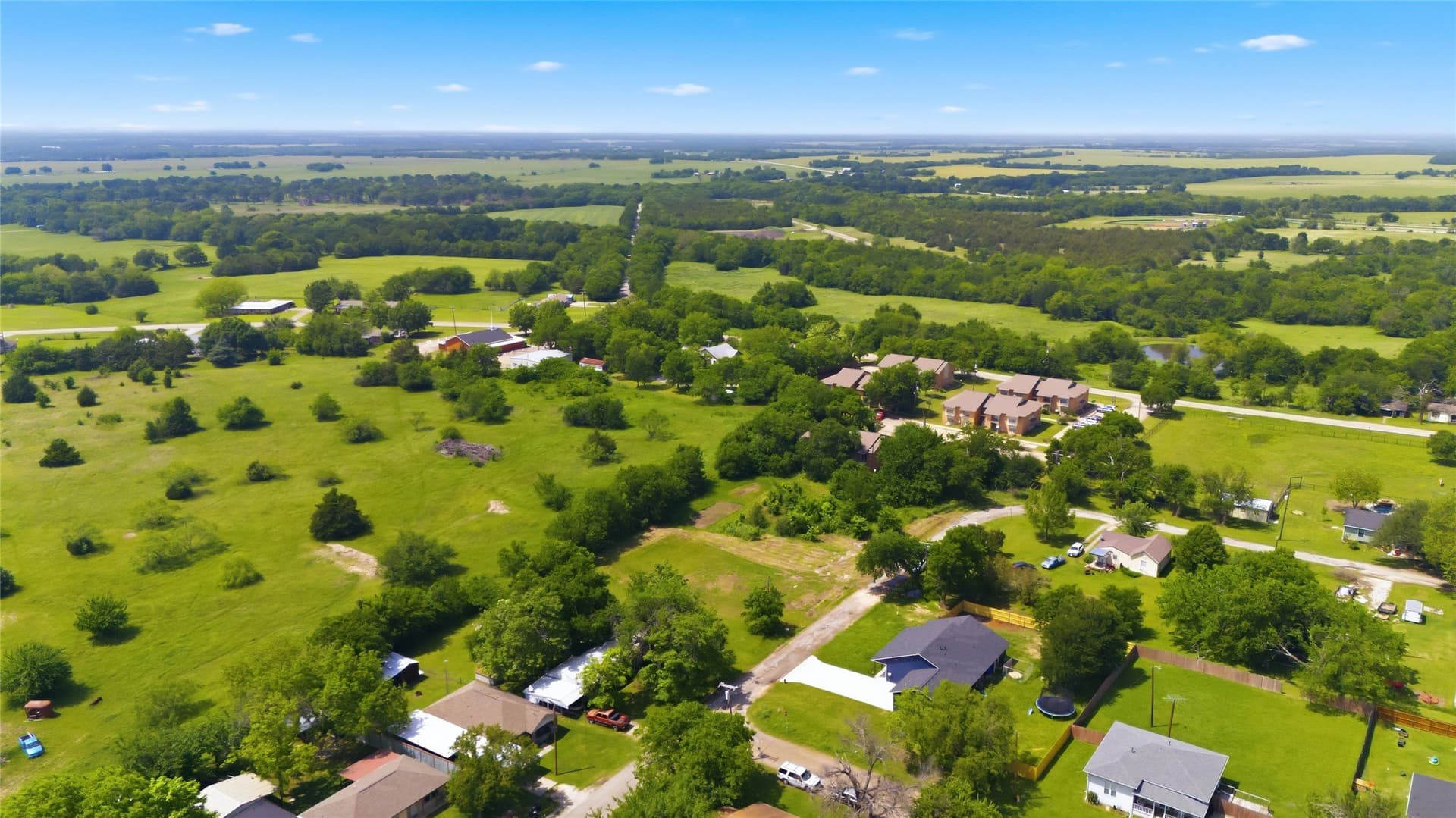 0.32 acres in Hunt County - photo 27