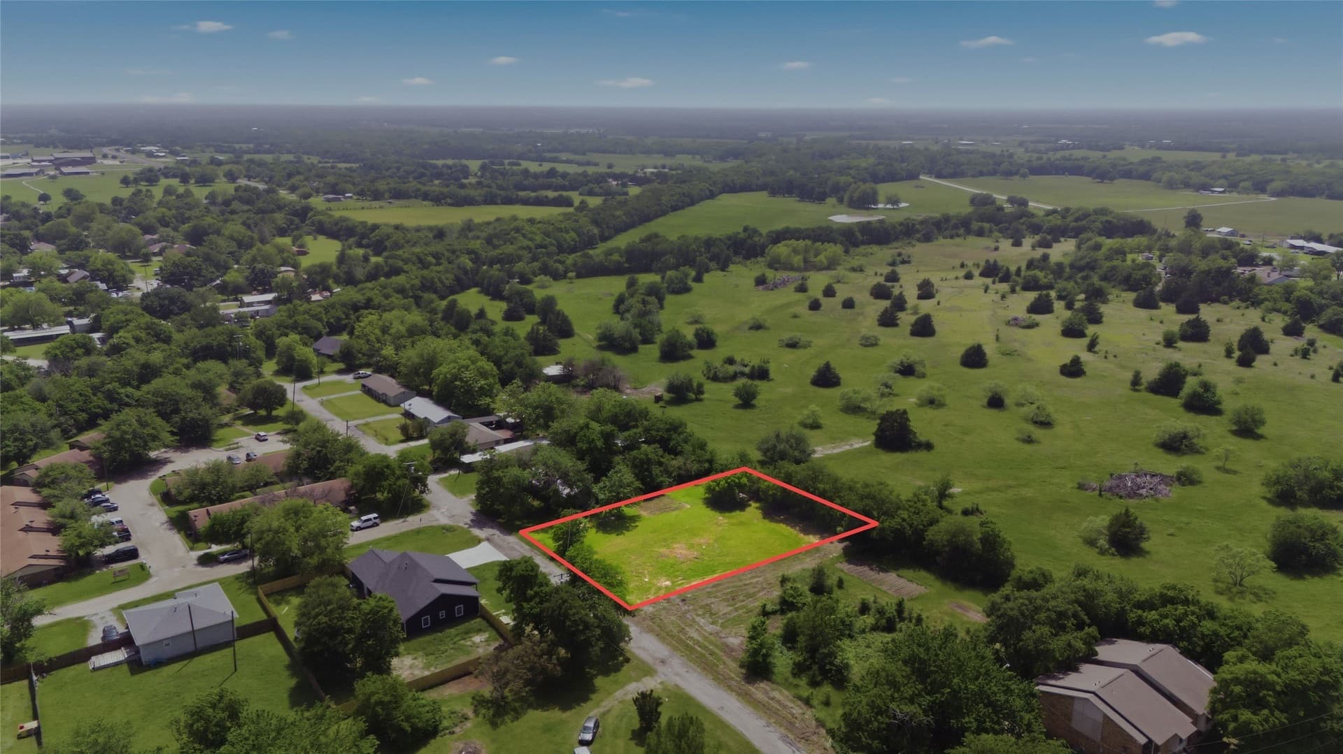 0.32 acres in Hunt County gallery image 2
