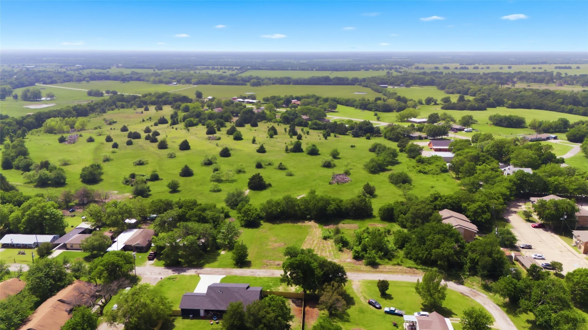 0.32 acres in Hunt County - photo 13