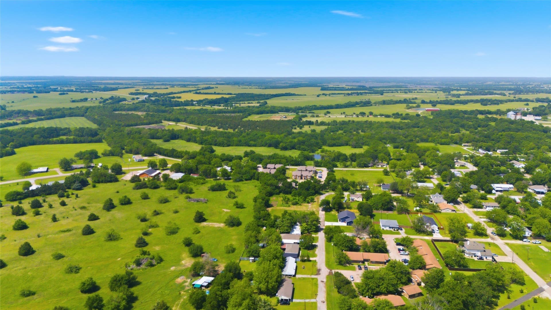 0.32 acres in Hunt County - photo 15