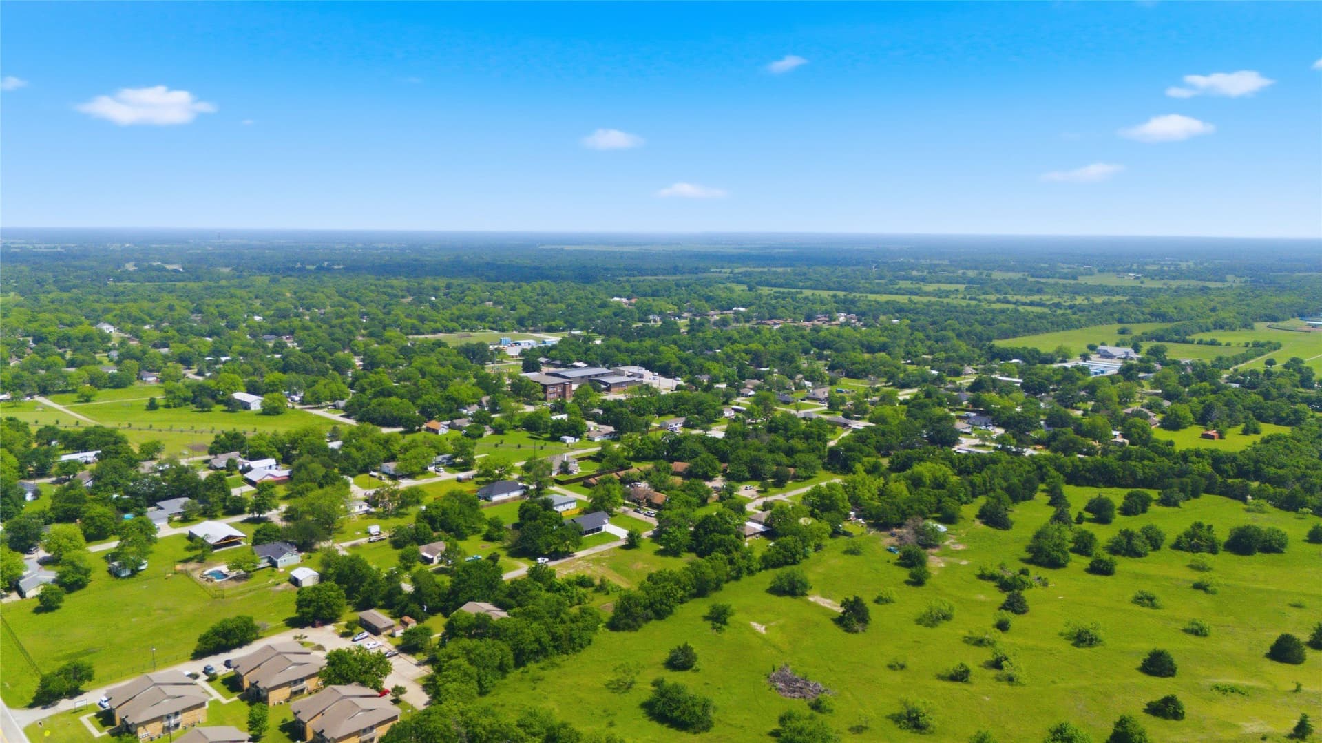 0.32 acres in Hunt County - photo 18