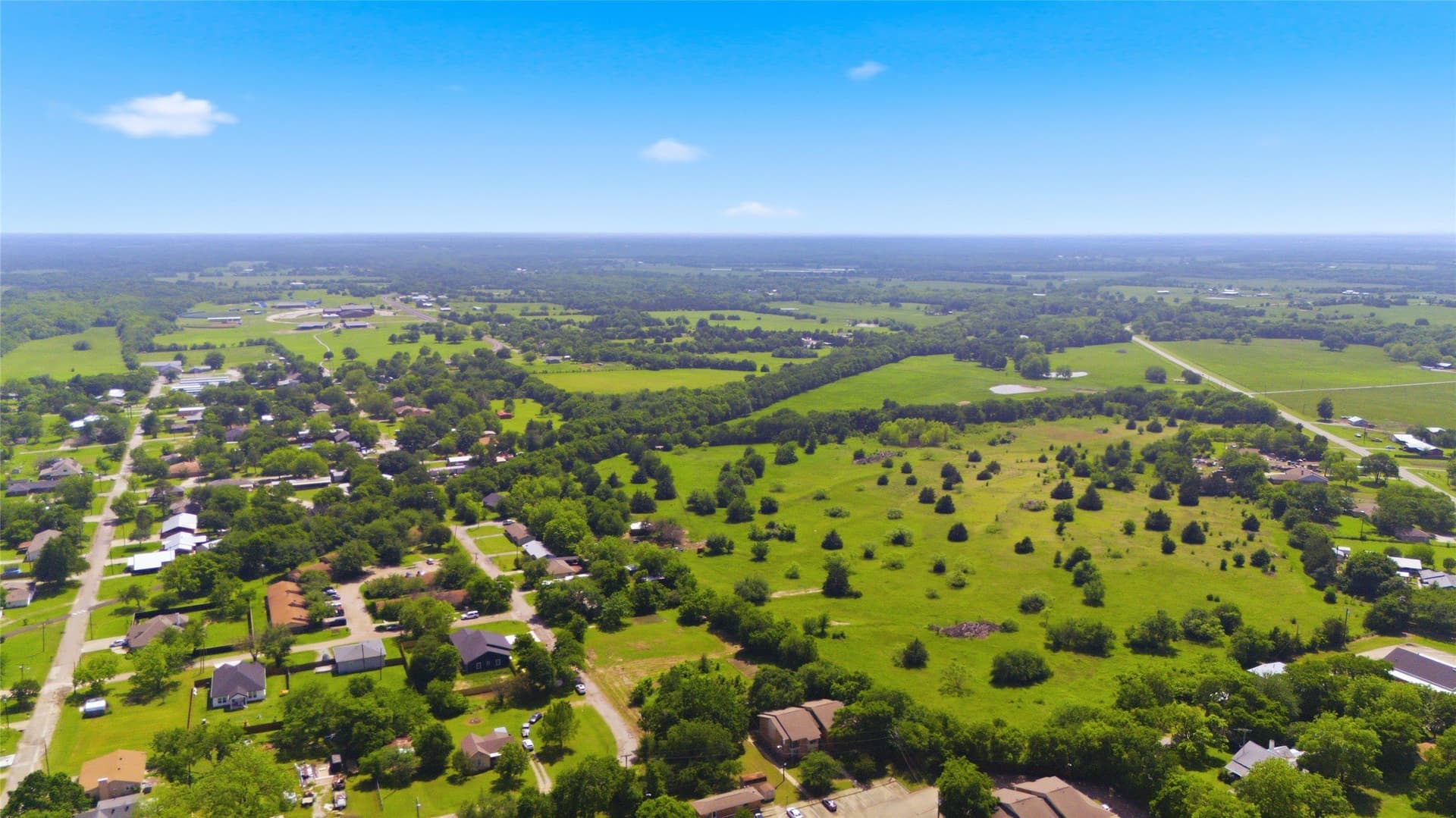 0.32 acres in Hunt County - photo 21