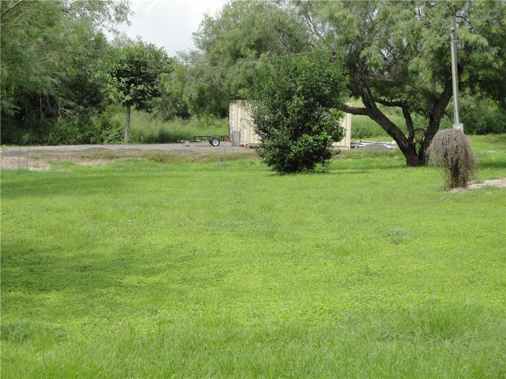 43,560 acres in Live Oak County - photo 7