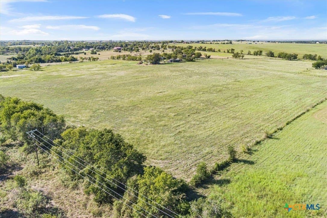 11.53 acres in McLennan County - photo 8