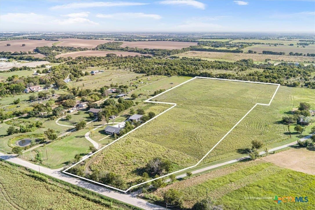 11.53 acres in McLennan County - photo 14