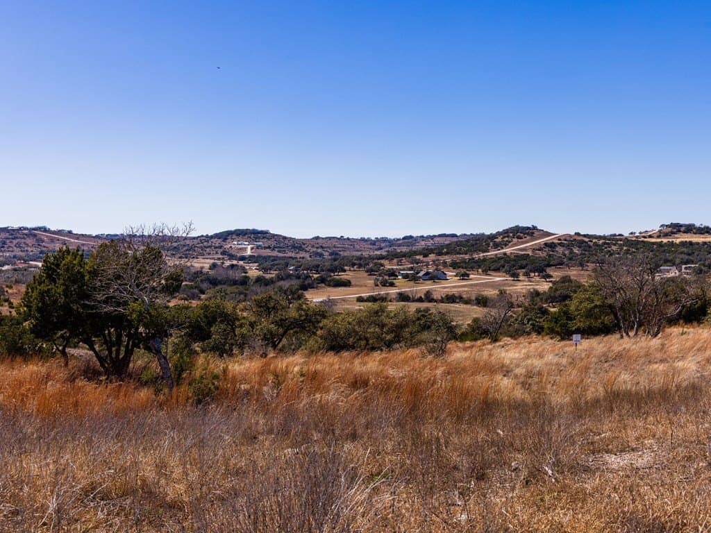 5 acres in Blanco County - photo 8