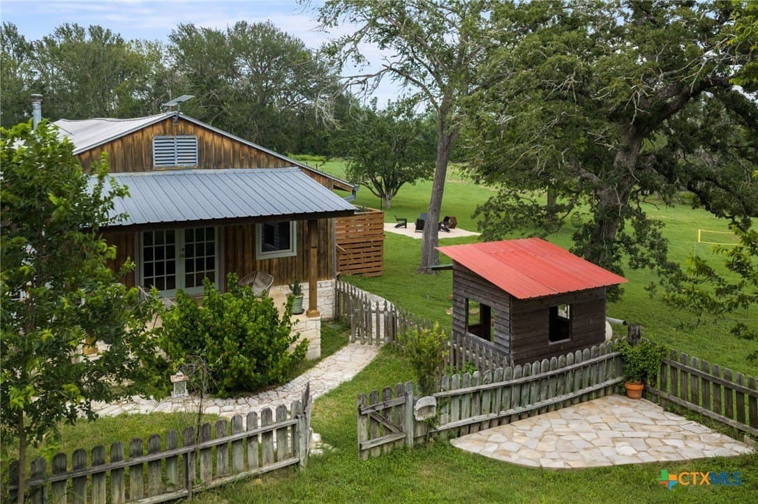 24.86 acres in Bastrop County - photo 39