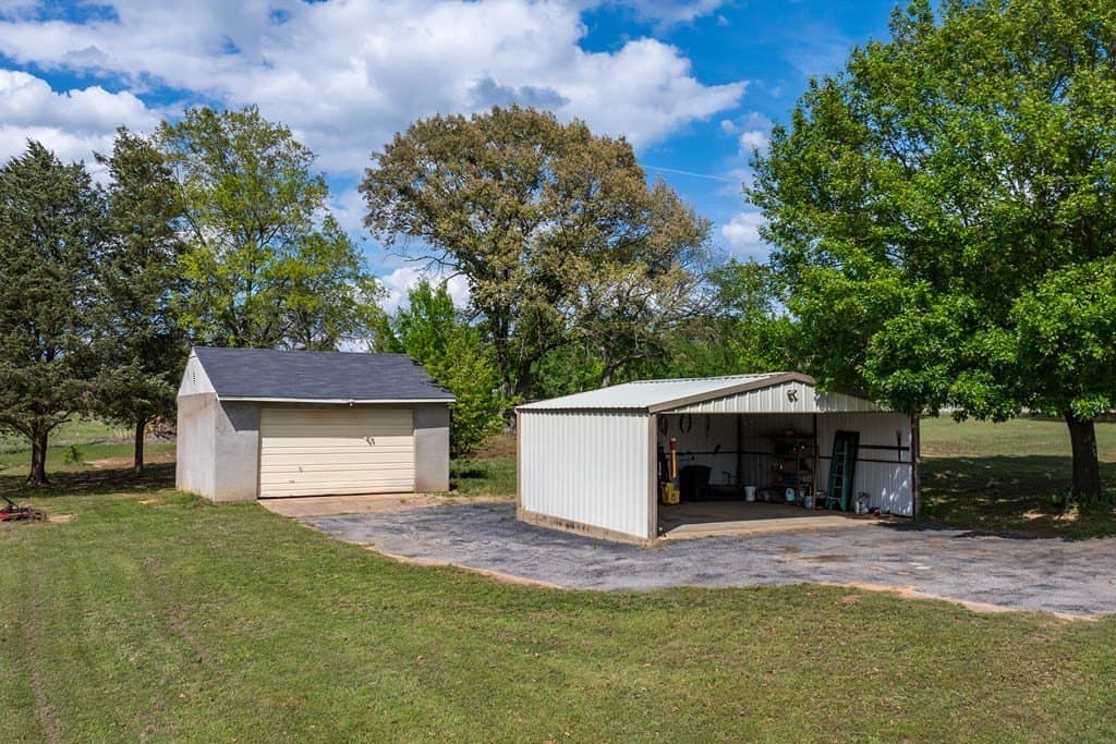 42.59 acres in Van Zandt County featured view