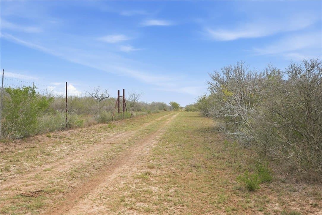 721.88 acres in Jim Wells County - photo 18