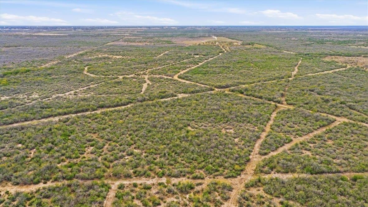 721.88 acres in Jim Wells County - photo 13