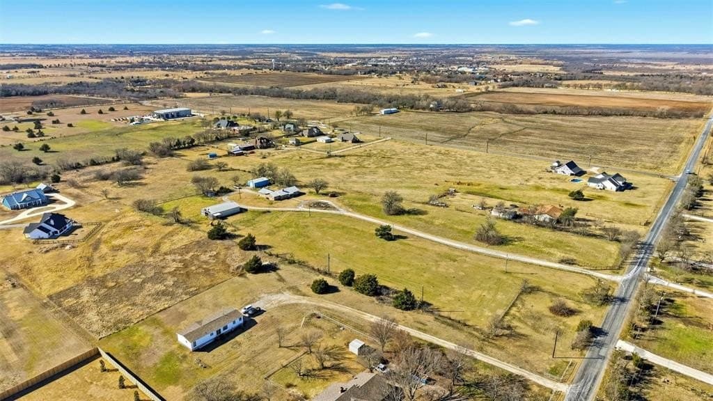 10 acres in Grayson County featured view