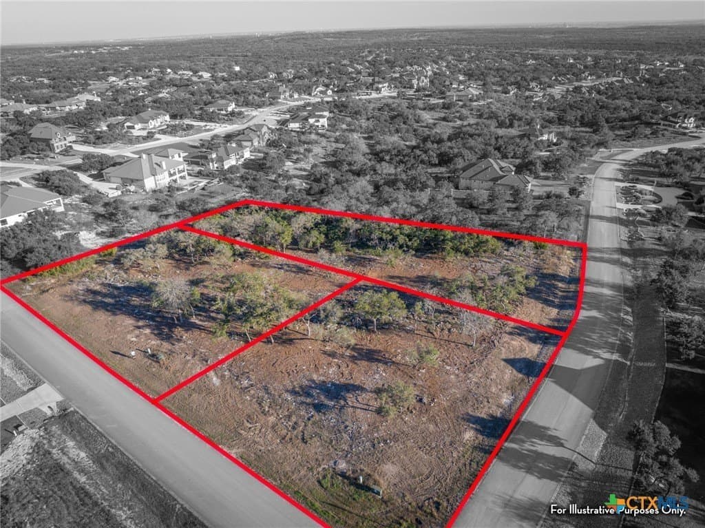 3.07 acres in Comal County