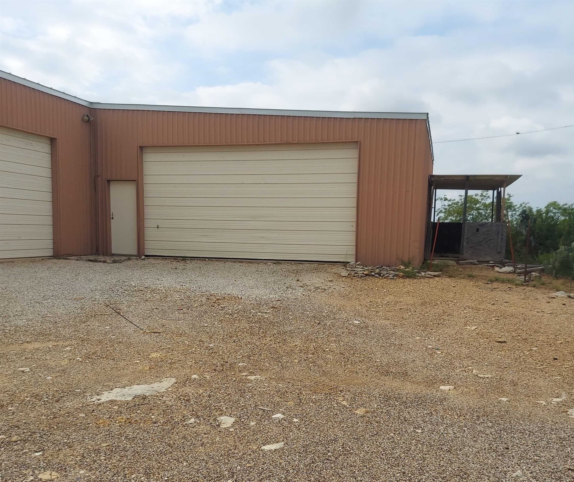 5 acres in Val Verde County gallery image 4