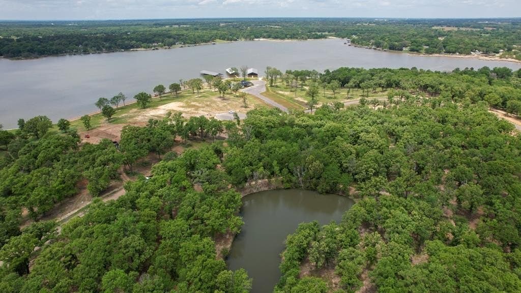 2.09 acres in Henderson County - photo 18