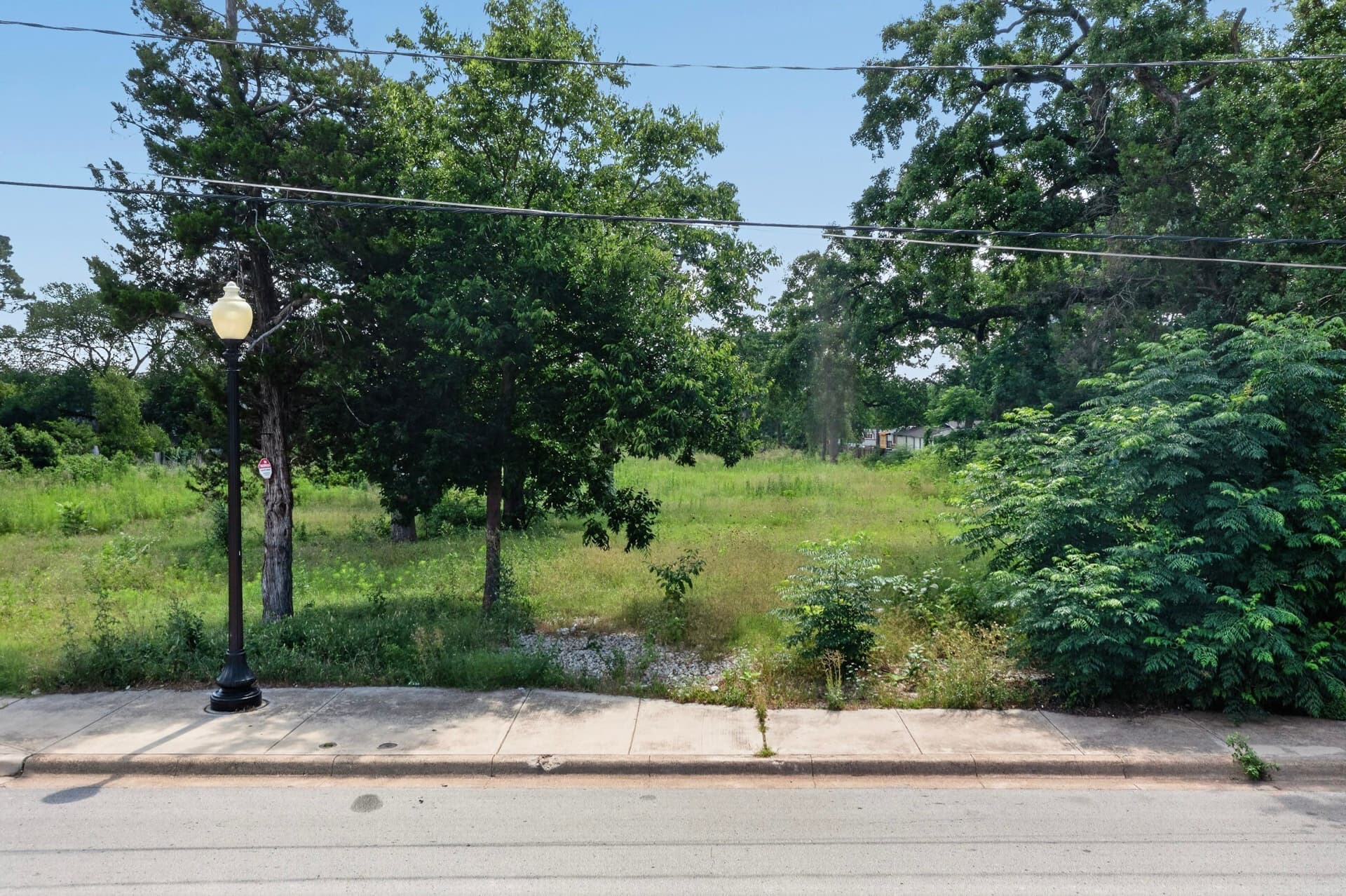 1.77 acres in Tarrant County - photo 21