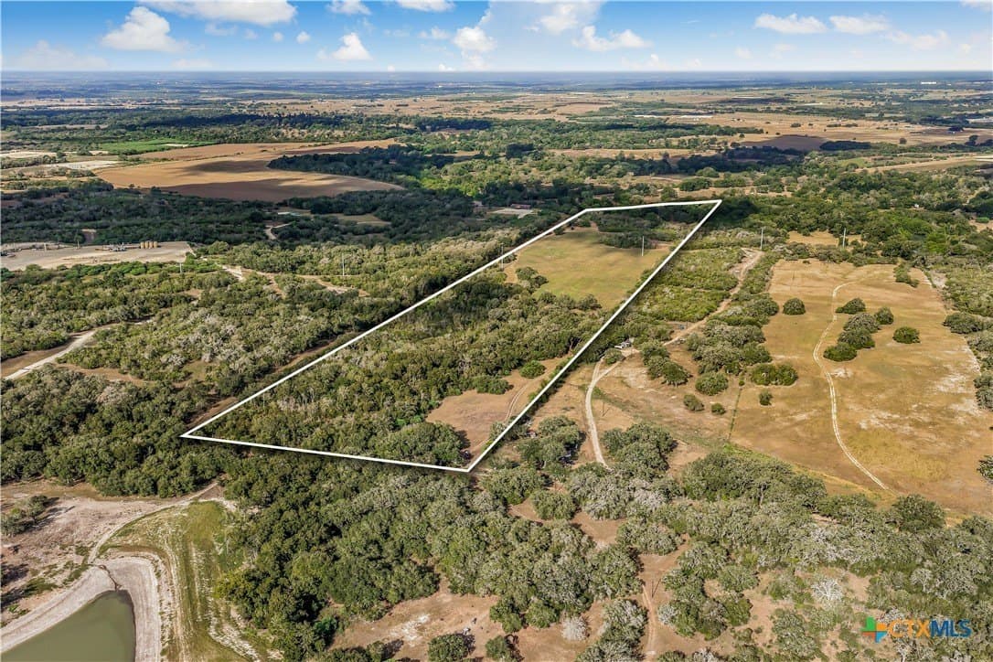 49.3 acres in DeWitt County - photo 5