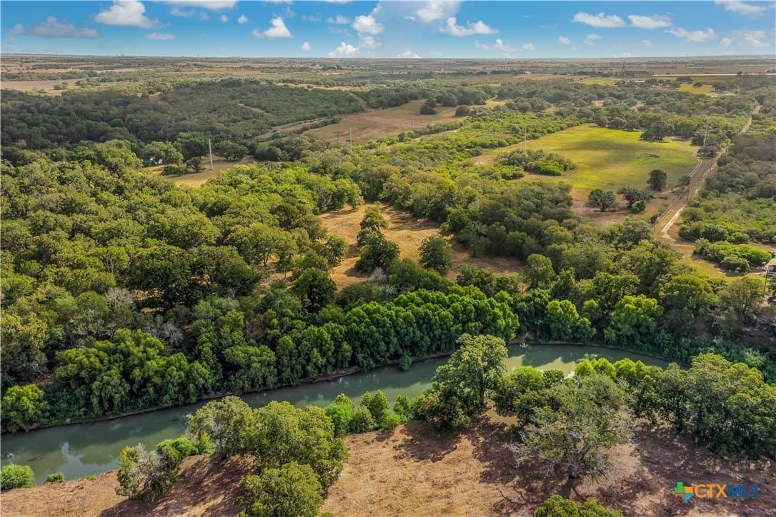 49.3 acres in DeWitt County - photo 14
