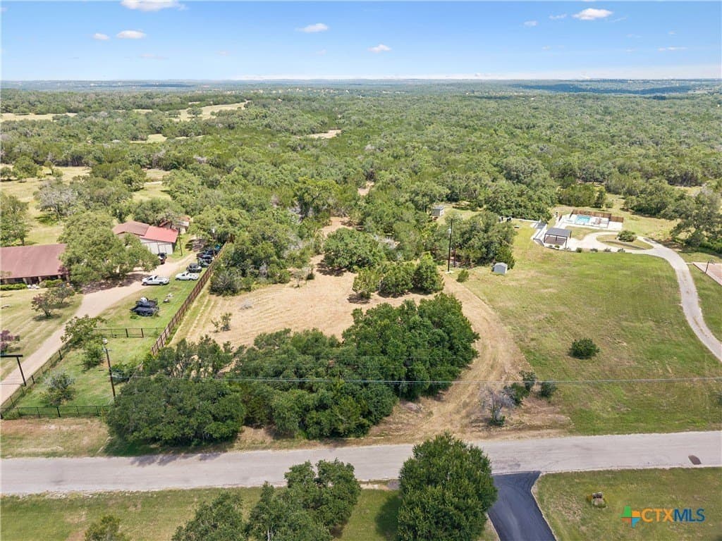 3 acres in Hays County - photo 7