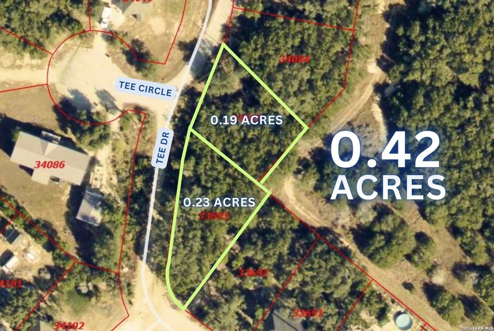 0.42 acres in Comal County - photo 2