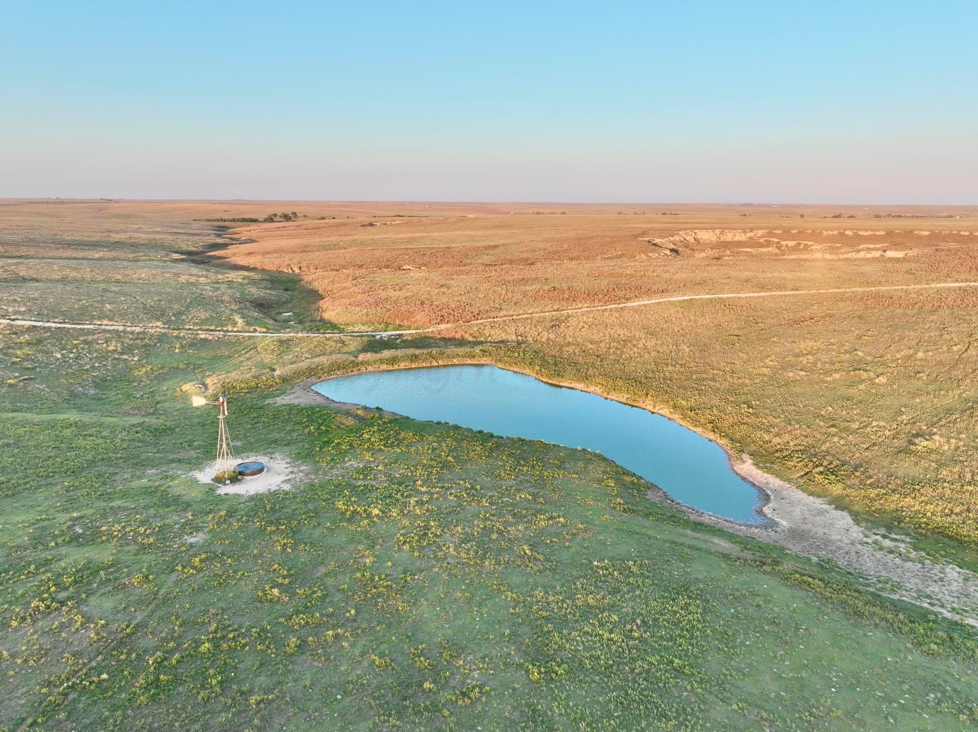 7,408.9 acres in Lipscomb County - photo 2