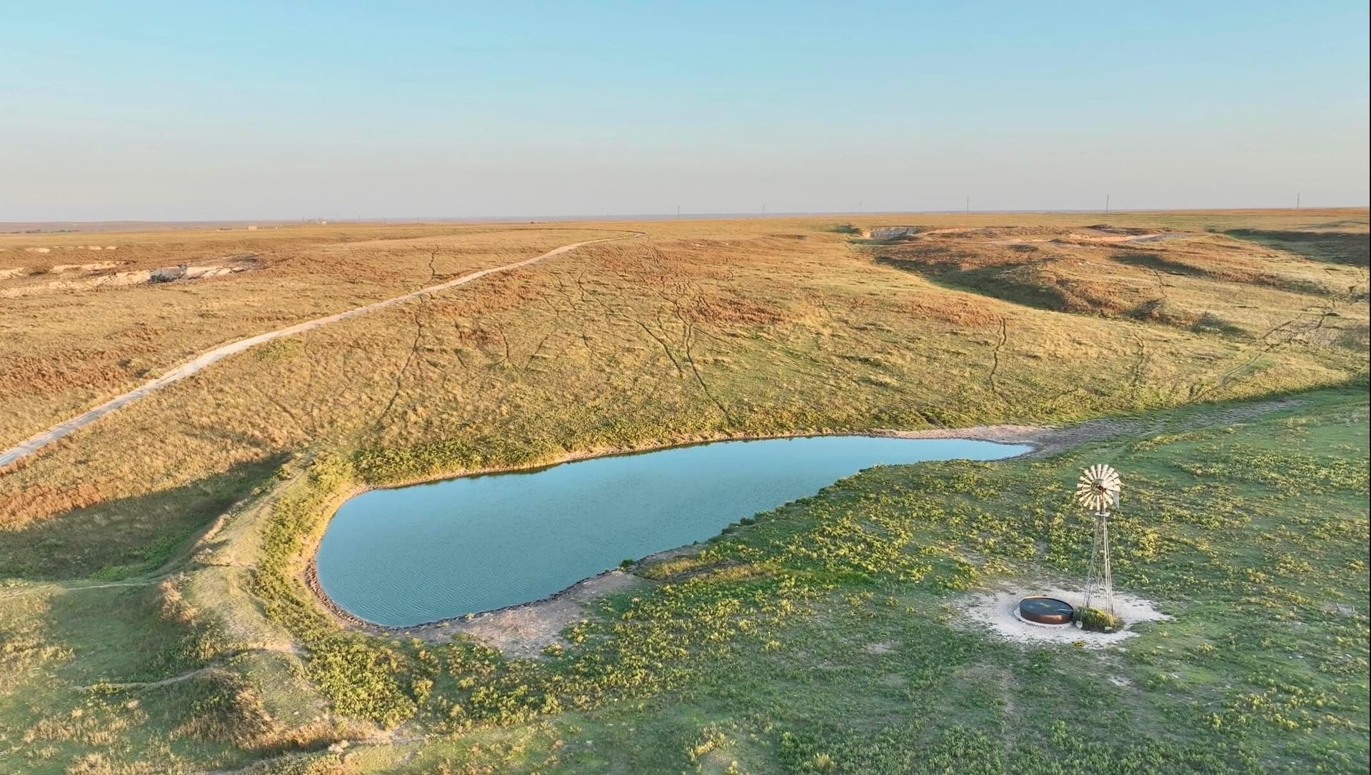7,408.9 acres in Lipscomb County - photo 11