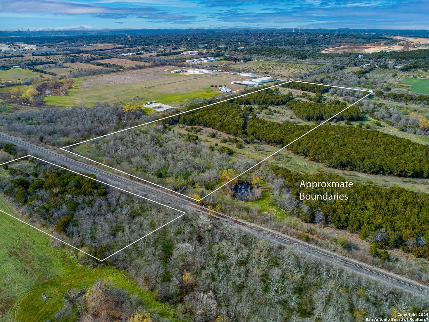 20.86 acres in Comal County gallery image 3