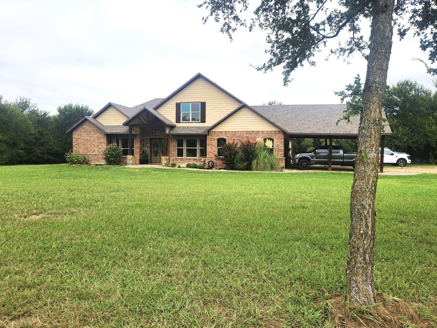 11 acres in Grayson County