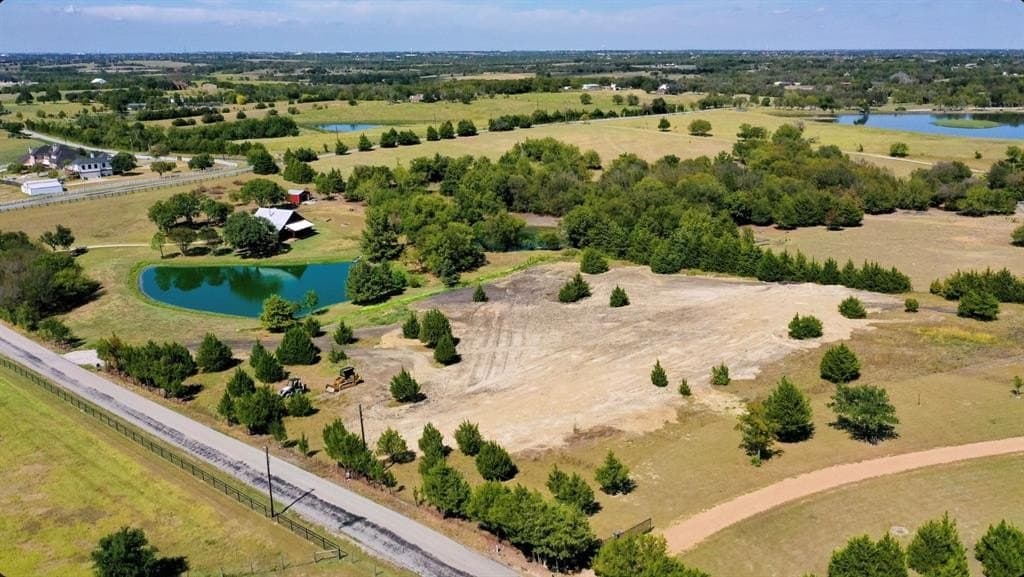 5 acres in Rockwall County