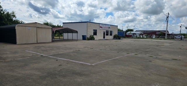 0.92 acres in Denton County - photo 2