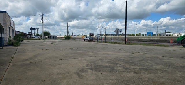 0.92 acres in Denton County - photo 3
