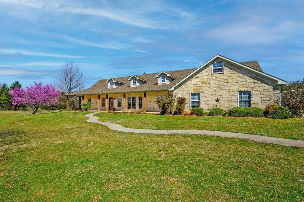 61.86 acres in Grayson County