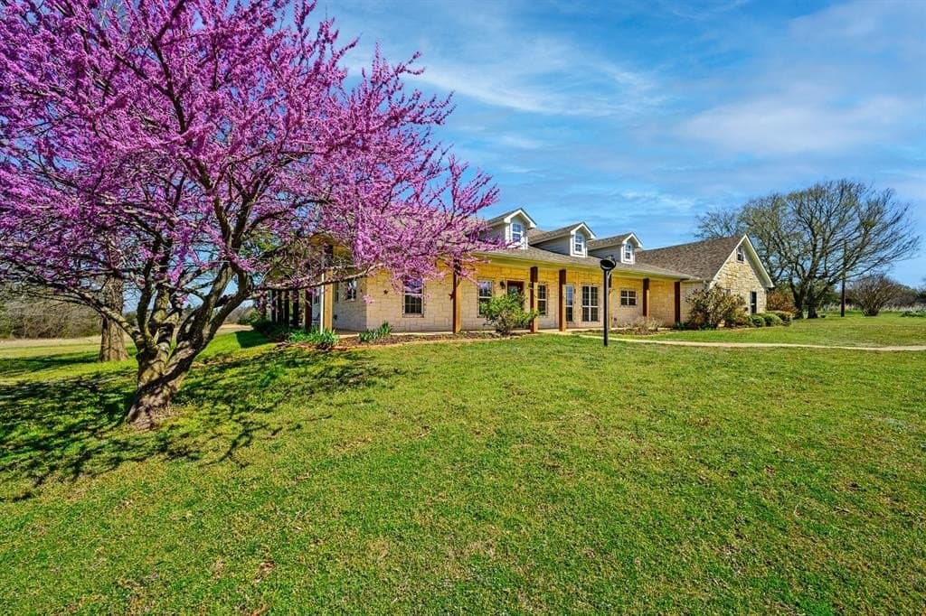 61.86 acres in Grayson County gallery image 2