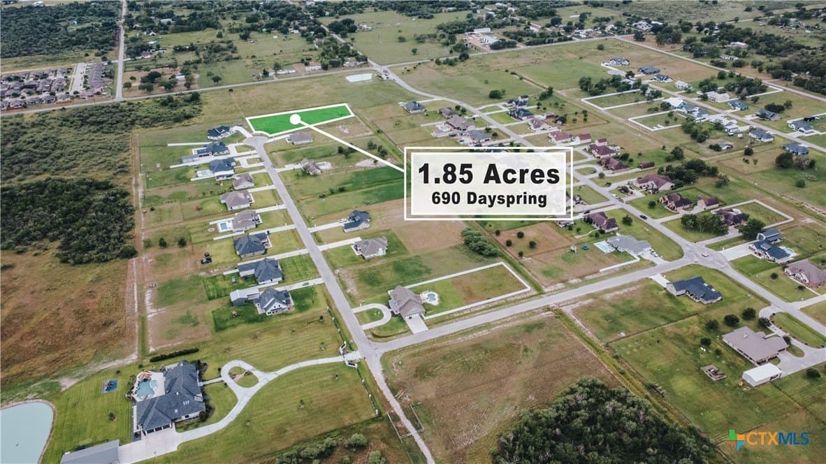 1.85 acres in Victoria County - photo 8