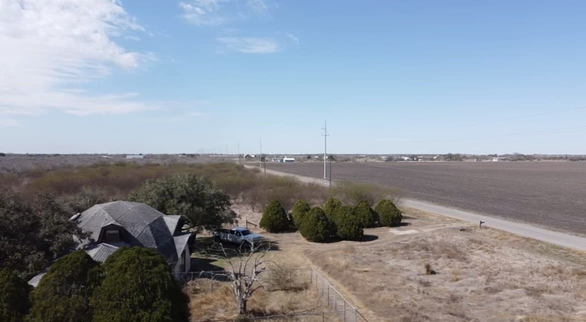 10 acres in San Patricio County - photo 13