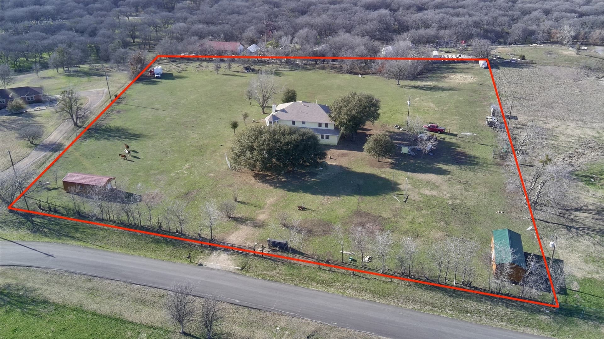 5.06 acres in Tarrant County gallery image 4